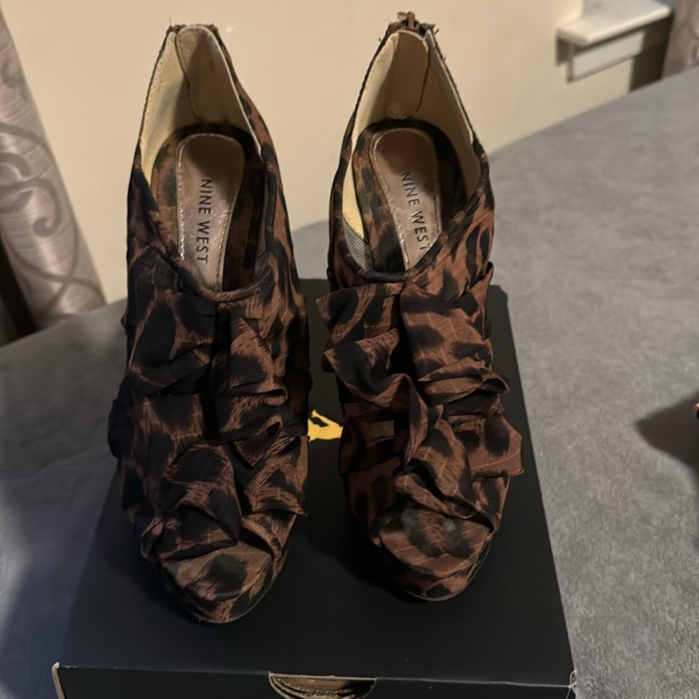 nine west